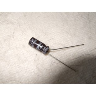 22µF35V