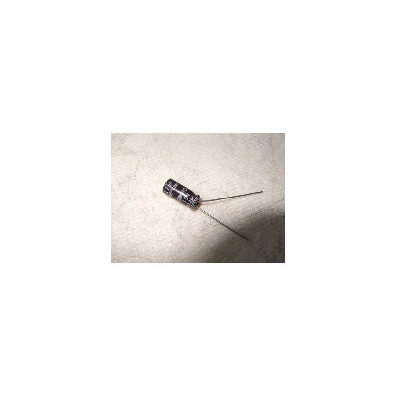 10µF35V 10µF35V