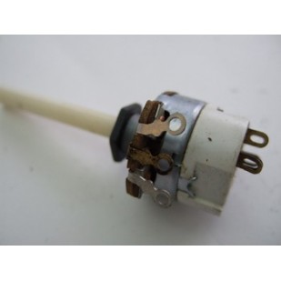 POTENTIOMETRE 1MG OHMS LOG.