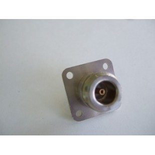 PRISE N   FEMELLE CHASSIS